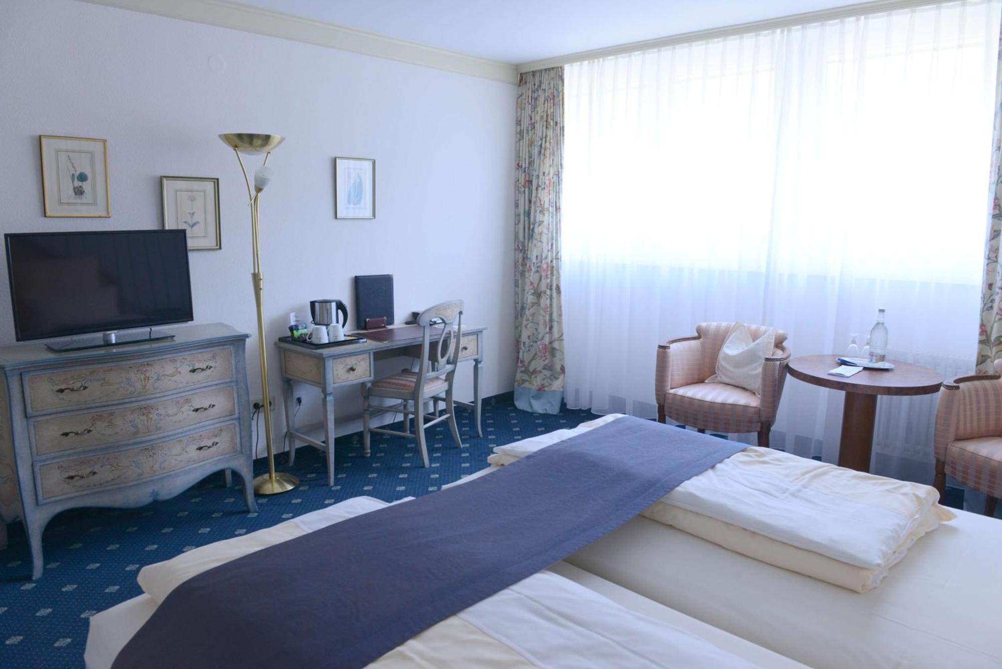 Sure Hotel By Best Western Rhoen Garden Poppenhausen Buitenkant foto