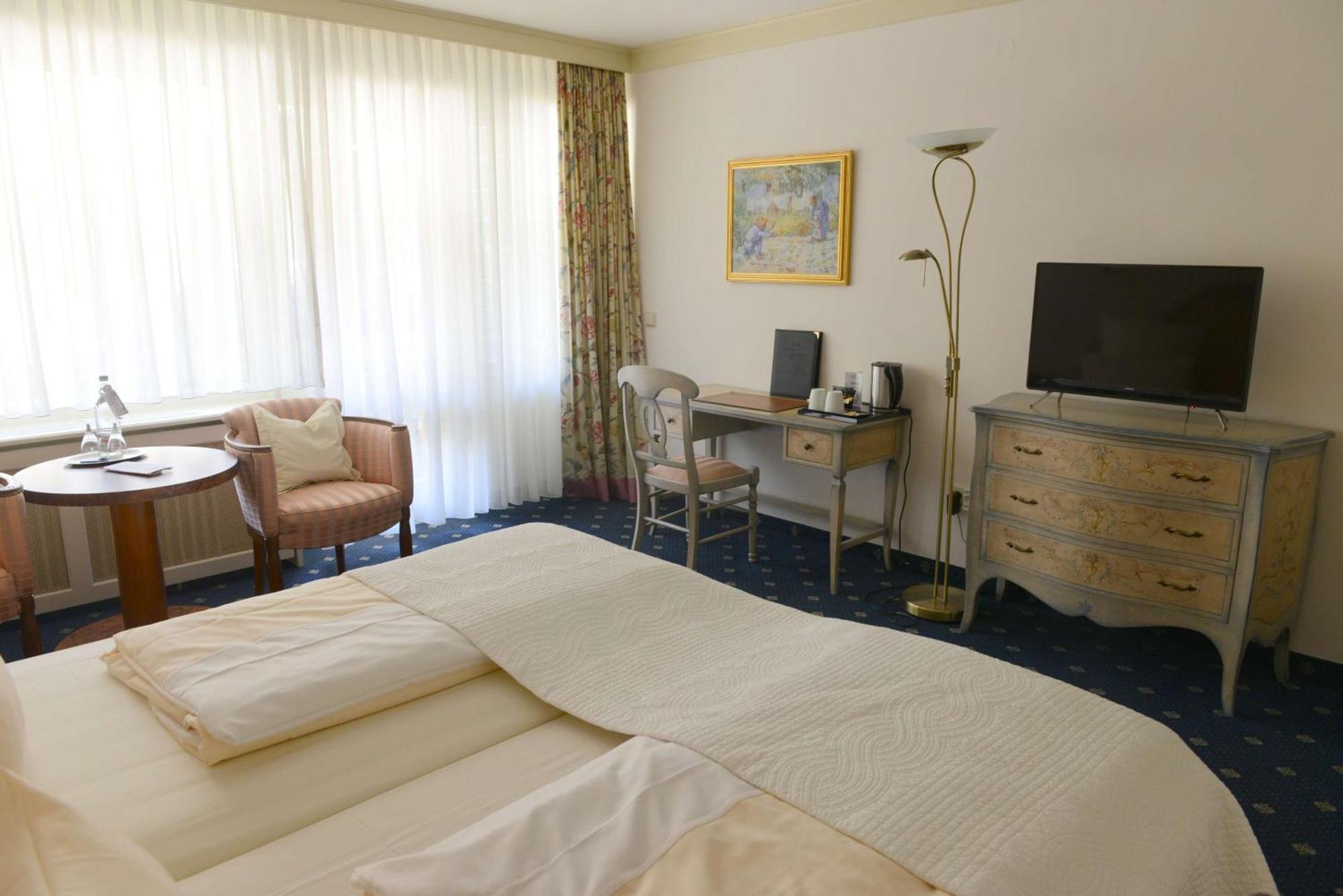 Sure Hotel By Best Western Rhoen Garden Poppenhausen Buitenkant foto